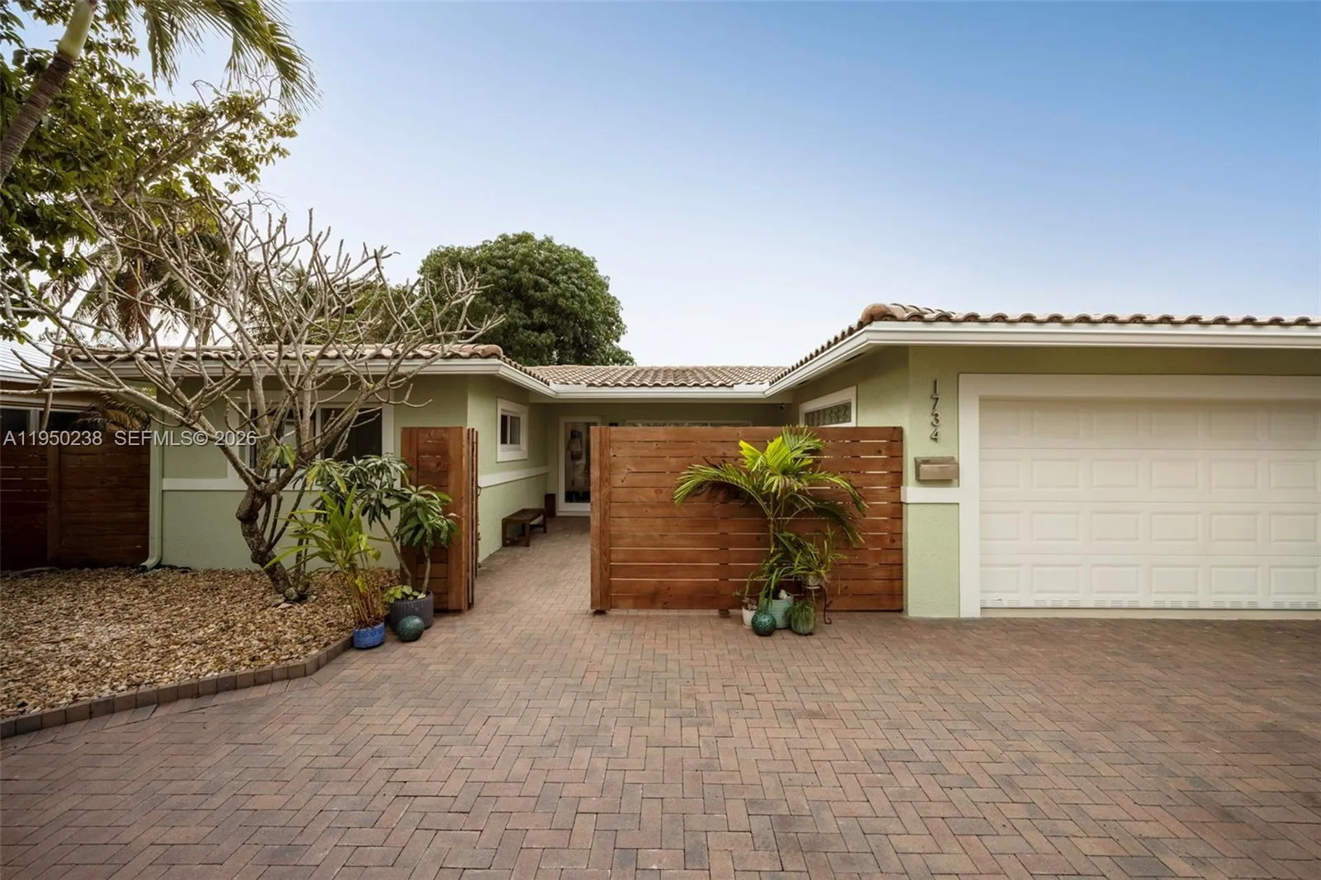 1734 W Las Olas Boulevard Fort Lauderdale FL 33312