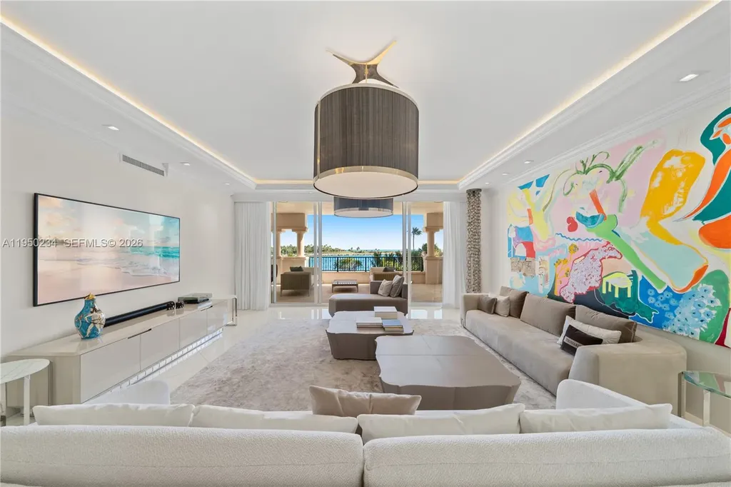 7124 Fisher Island Drive Miami Beach FL 33109