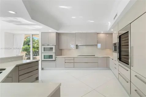 7124 Fisher Island Drive Miami Beach FL 33109