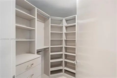 7124 Fisher Island Drive Miami Beach FL 33109