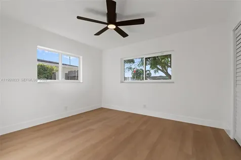 4440 NW 19th Avenue Oakland Park FL 33309
