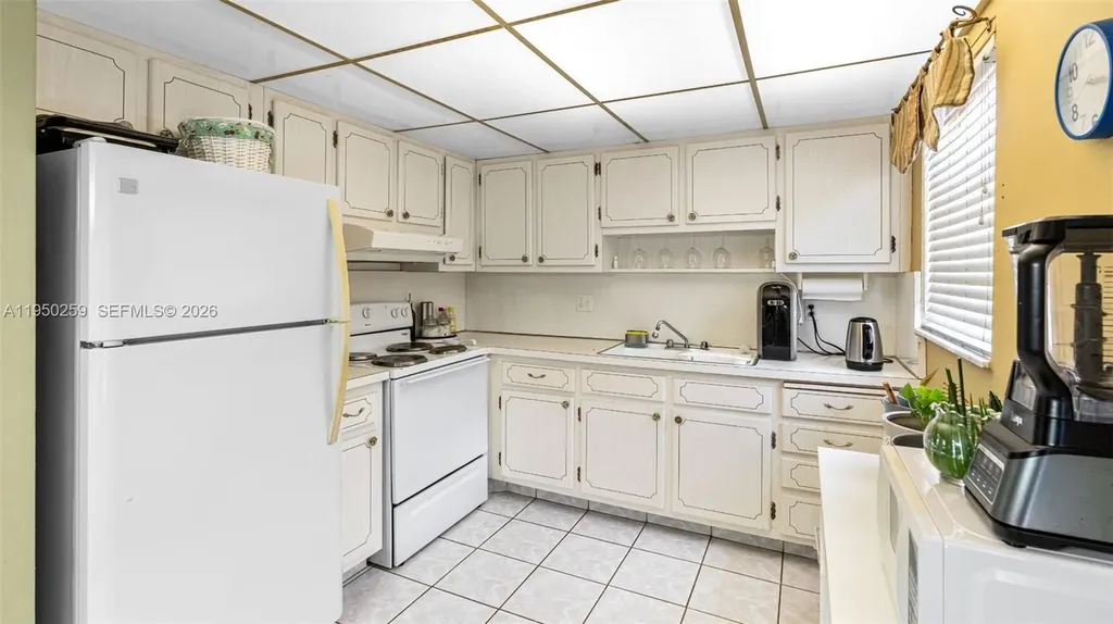 2031 Dewey Street Hollywood FL 33020