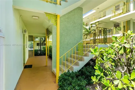 2031 Dewey Street Hollywood FL 33020