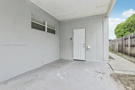 5409 N Andrews Avenue Oakland Park FL 33309