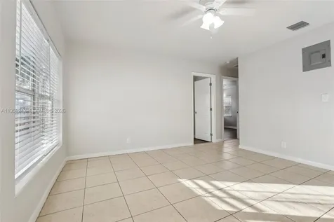 5409 N Andrews Avenue Oakland Park FL 33309