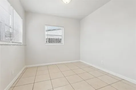 5409 N Andrews Avenue Oakland Park FL 33309