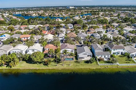 15842 NW 10th Street Pembroke Pines FL 33028
