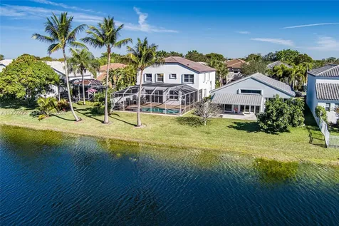 15842 NW 10th Street Pembroke Pines FL 33028