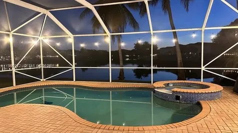 15842 NW 10th Street Pembroke Pines FL 33028