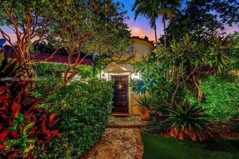 3701 Chase Avenue Miami Beach FL 33140