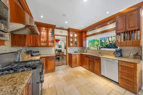 3701 Chase Avenue Miami Beach FL 33140