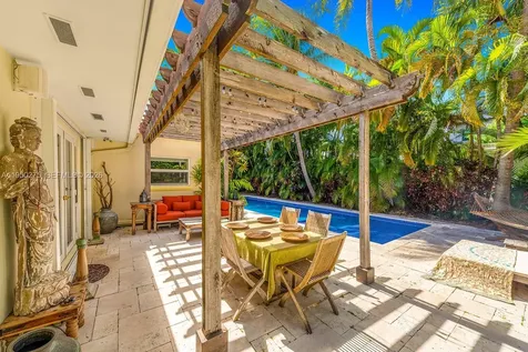 3701 Chase Avenue Miami Beach FL 33140