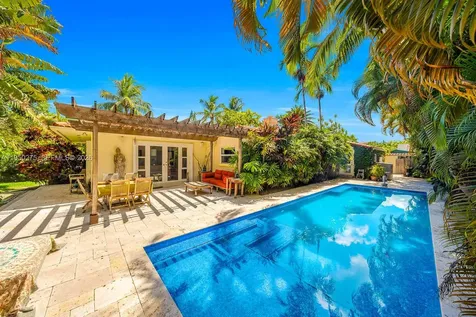 3701 Chase Avenue Miami Beach FL 33140