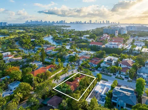 3701 Chase Avenue Miami Beach FL 33140