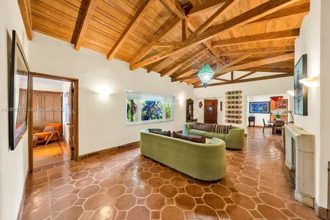 3701 Chase Avenue Miami Beach FL 33140