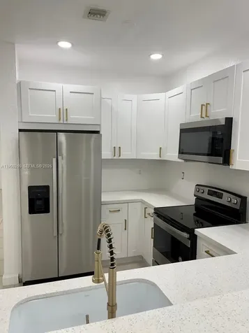 1651 SE 28th Court Homestead FL 33035
