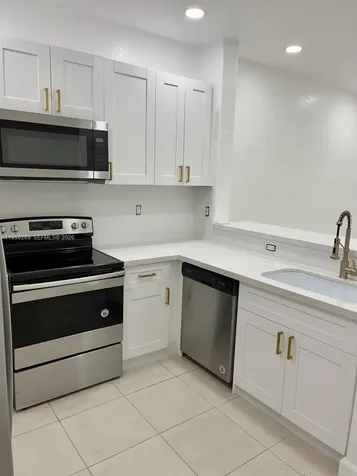 1651 SE 28th Court Homestead FL 33035