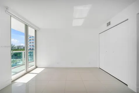 100 Bayview Drive Sunny Isles Beach FL 33160