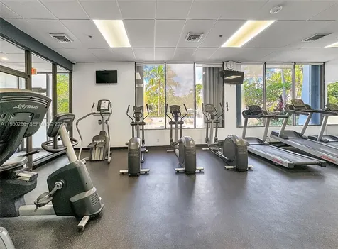 100 Bayview Drive Sunny Isles Beach FL 33160