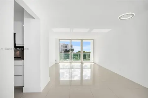 100 Bayview Drive Sunny Isles Beach FL 33160