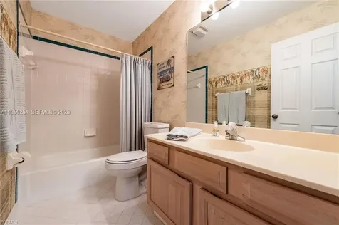 108 Ridgewood Avenue Clewiston FL 33440