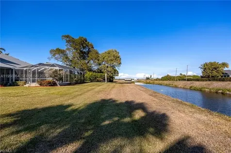 108 Ridgewood Avenue Clewiston FL 33440