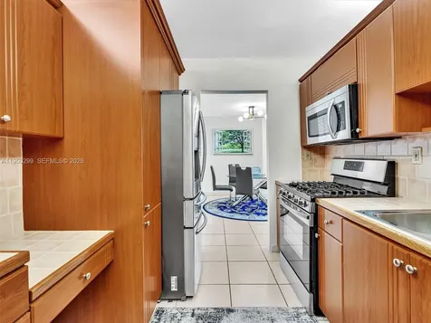 3140 S Ocean Drive Hallandale Beach FL 33009
