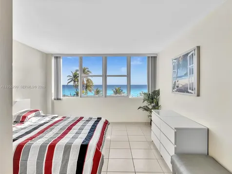 3140 S Ocean Drive Hallandale Beach FL 33009