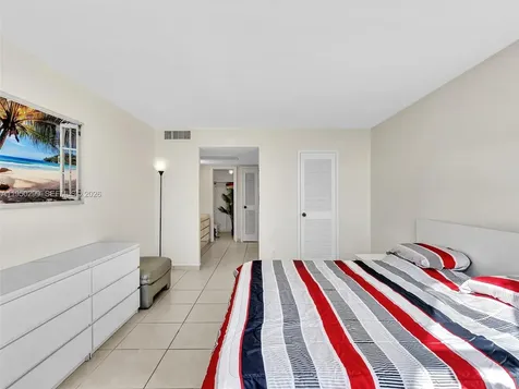 3140 S Ocean Drive Hallandale Beach FL 33009