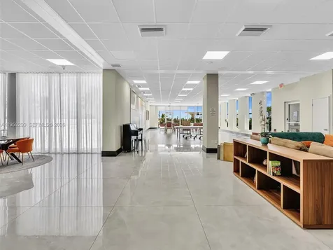 3140 S Ocean Drive Hallandale Beach FL 33009