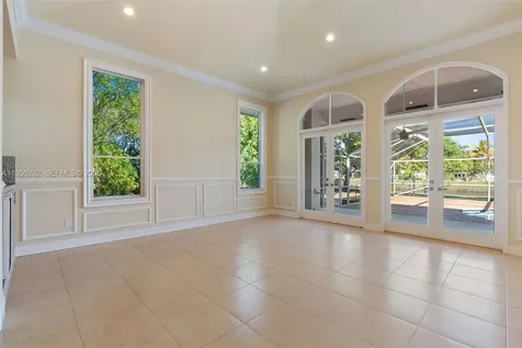 8281 SW 84th Terrace Miami FL 33143