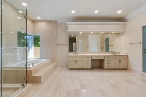 8281 SW 84th Terrace Miami FL 33143