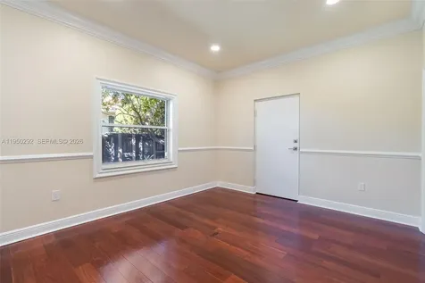 8281 SW 84th Terrace Miami FL 33143