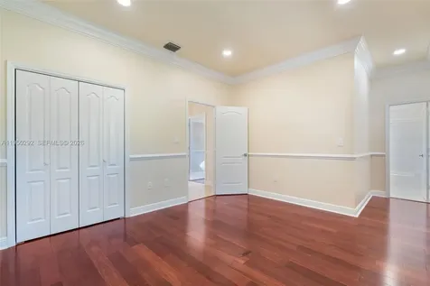 8281 SW 84th Terrace Miami FL 33143