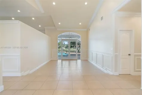 8281 SW 84th Terrace Miami FL 33143