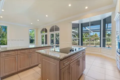 8281 SW 84th Terrace Miami FL 33143