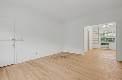 9160 NE 8th Avenue Miami Shores FL 33138