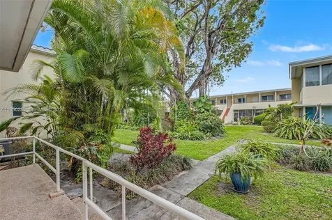 9160 NE 8th Avenue Miami Shores FL 33138