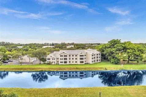 2881 N Oakland Forest Drive Oakland Park FL 33309