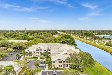 2881 N Oakland Forest Drive Oakland Park FL 33309