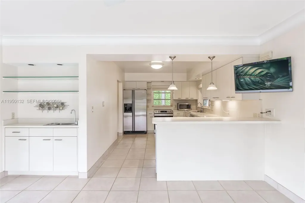 2130 NE 15th Street Fort Lauderdale FL 33304