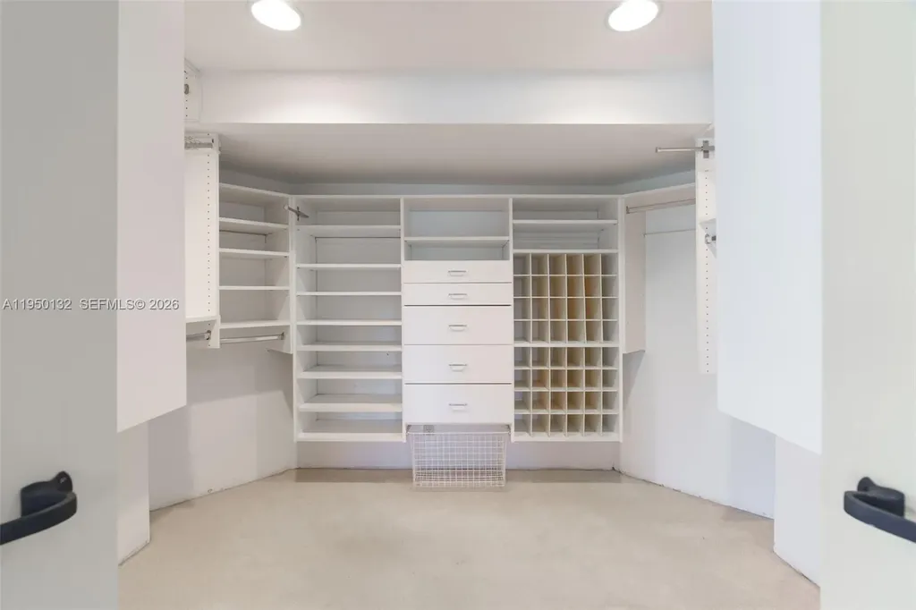 2130 NE 15th Street Fort Lauderdale FL 33304