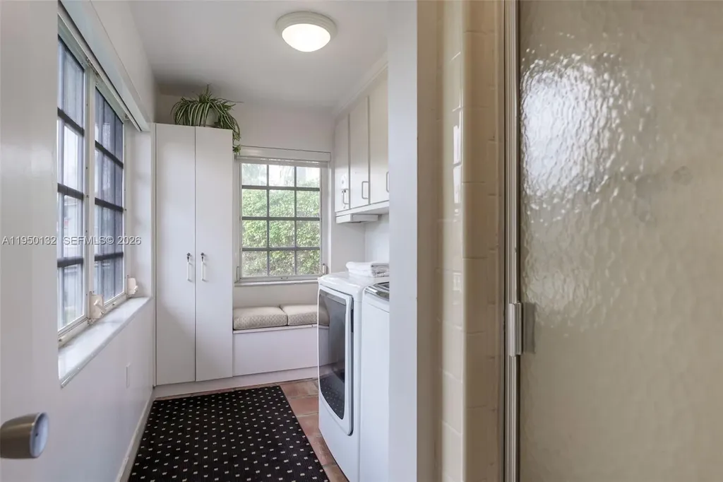 2130 NE 15th Street Fort Lauderdale FL 33304