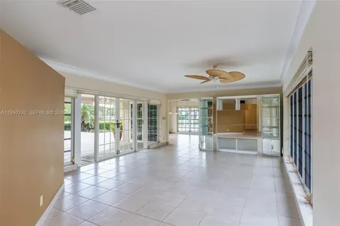 2130 NE 15th Street Fort Lauderdale FL 33304