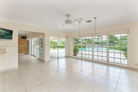 2130 NE 15th Street Fort Lauderdale FL 33304