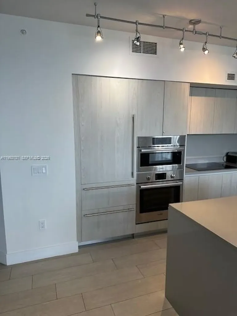 4010 S Ocean Drive Hollywood FL 33019