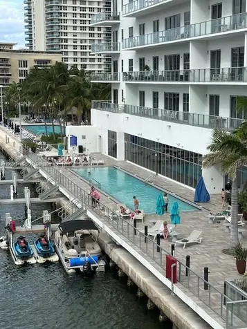 4010 S Ocean Drive Hollywood FL 33019