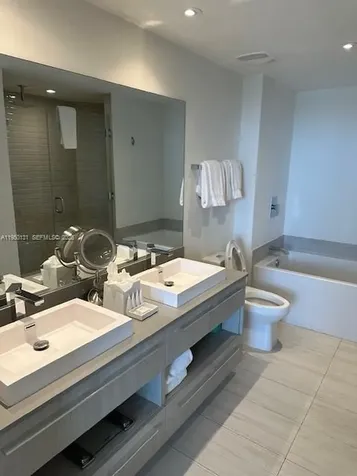 4010 S Ocean Drive Hollywood FL 33019