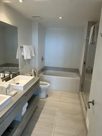 4010 S Ocean Drive Hollywood FL 33019