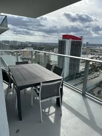 4010 S Ocean Drive Hollywood FL 33019